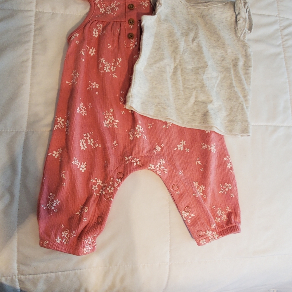 Carter's Linen Set - Picture 4 of 4